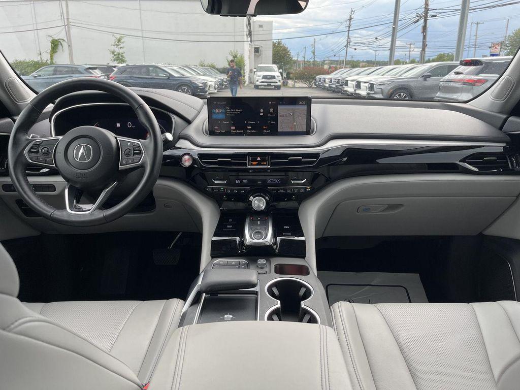 used 2023 Acura MDX car, priced at $39,399