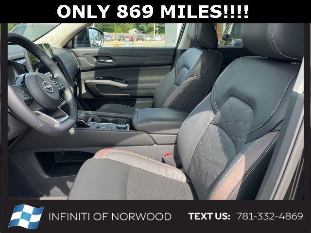 used 2024 Nissan Pathfinder car, priced at $43,900