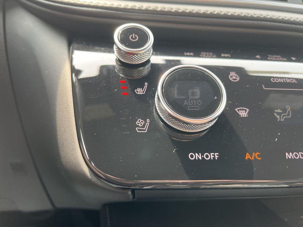 used 2025 INFINITI QX60 car, priced at $49,800