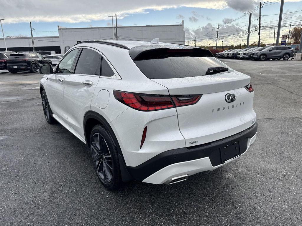 used 2025 INFINITI QX55 car, priced at $39,990