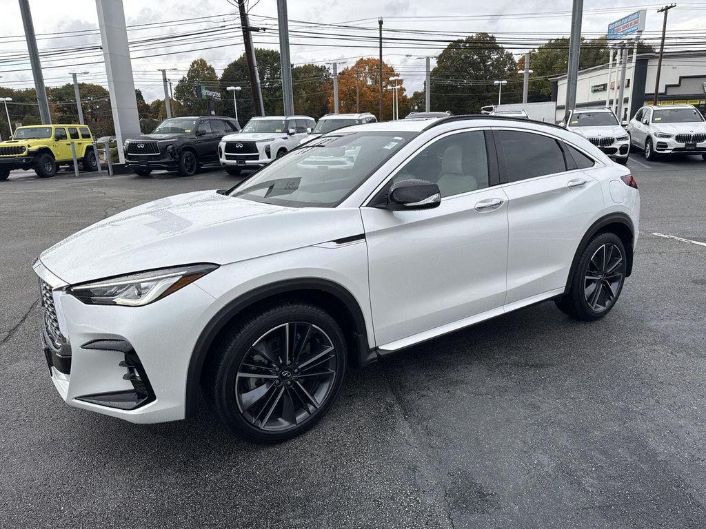 used 2025 INFINITI QX55 car, priced at $39,990