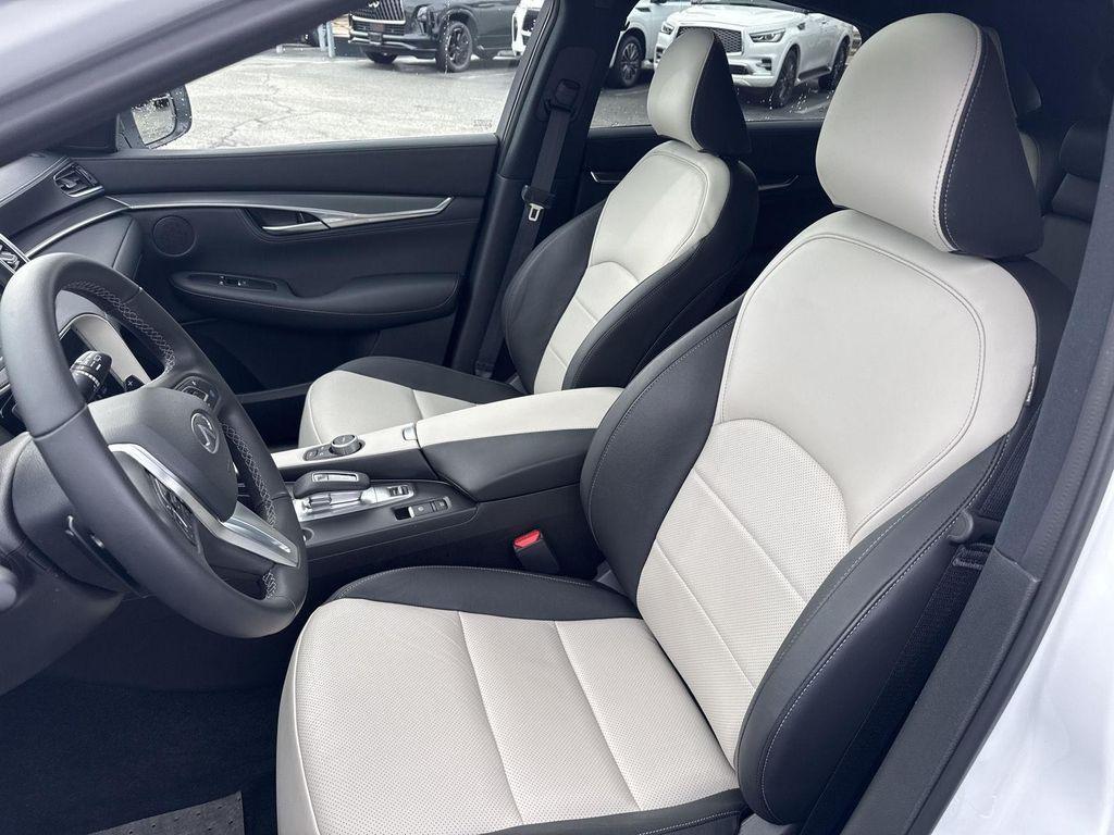 used 2025 INFINITI QX55 car, priced at $39,990
