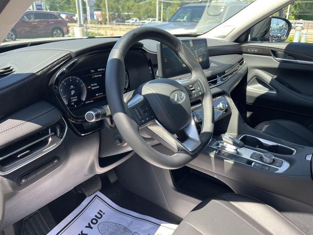 used 2025 INFINITI QX60 car, priced at $51,990