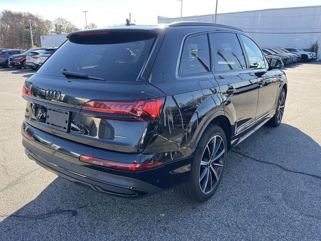 used 2022 Audi Q7 car, priced at $37,990