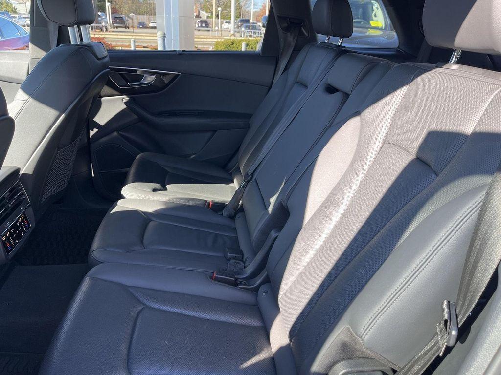 used 2022 Audi Q7 car, priced at $37,990