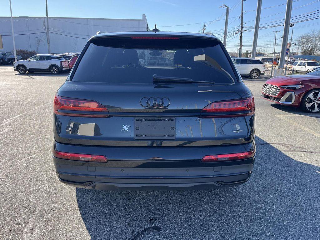 used 2022 Audi Q7 car, priced at $37,990