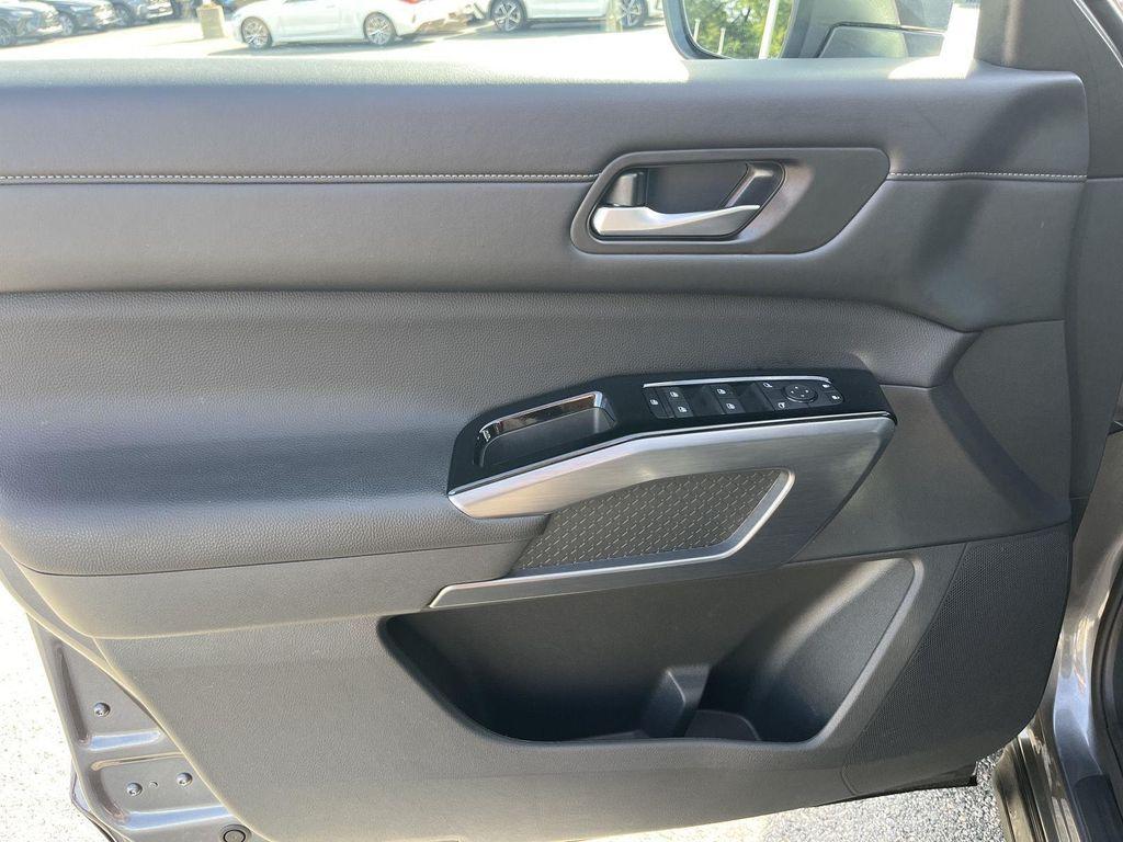 used 2024 Nissan Pathfinder car, priced at $37,900