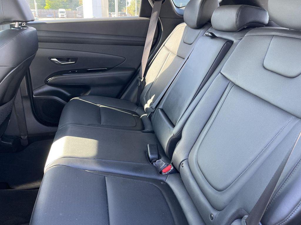 used 2025 Hyundai TUCSON Hybrid car, priced at $34,990