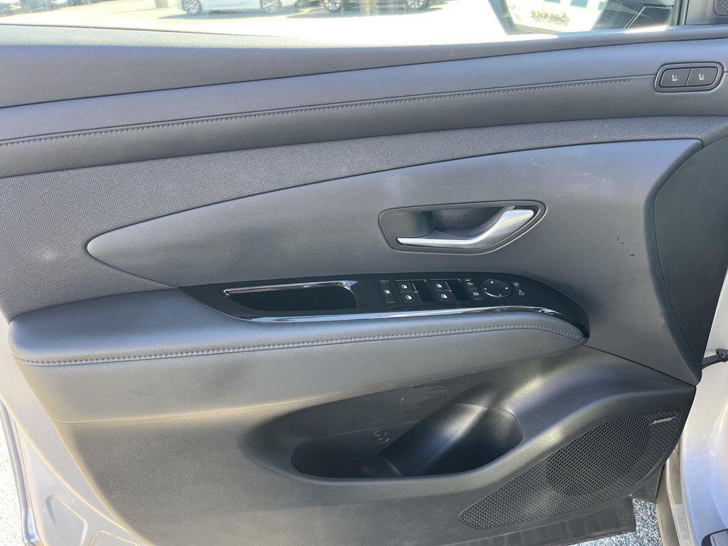 used 2025 Hyundai TUCSON Hybrid car, priced at $34,990