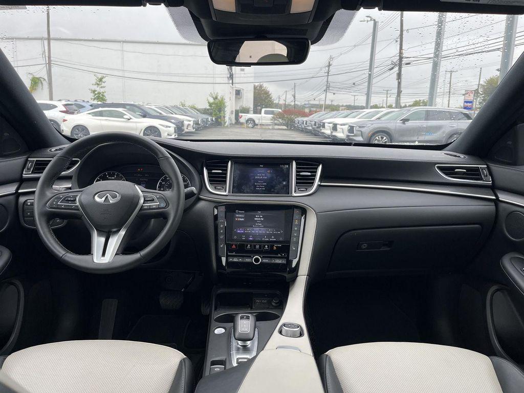 used 2025 INFINITI QX55 car, priced at $37,990