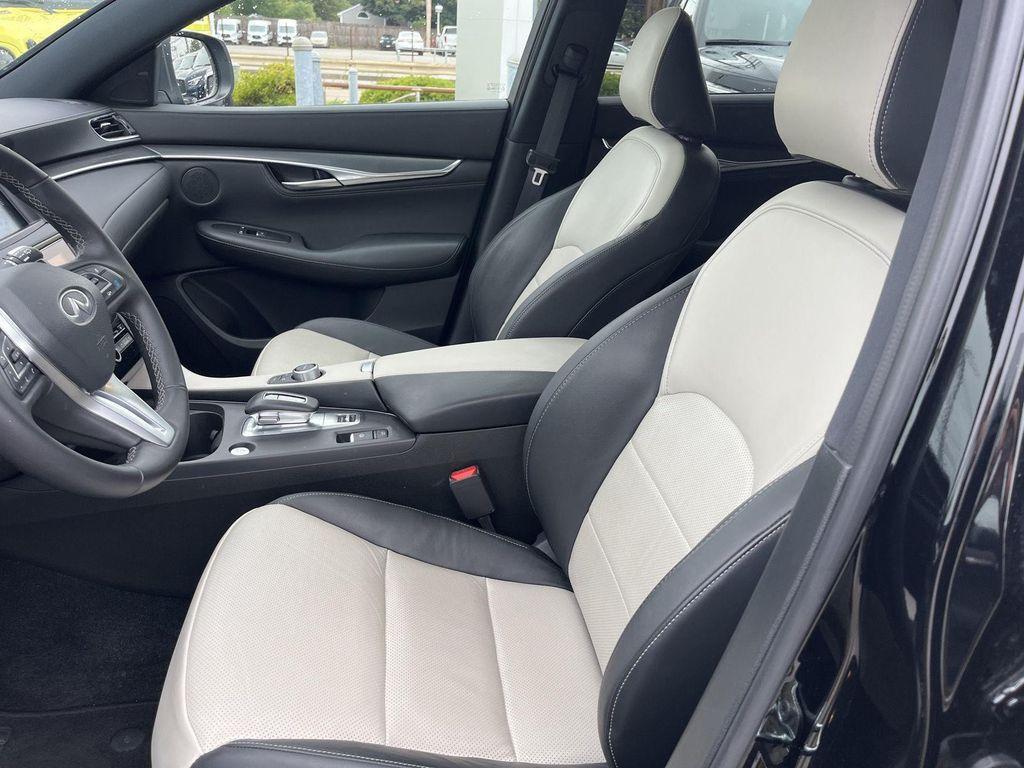 used 2025 INFINITI QX55 car, priced at $37,990