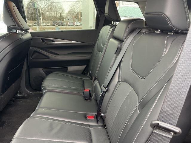 used 2024 INFINITI QX60 car, priced at $46,400