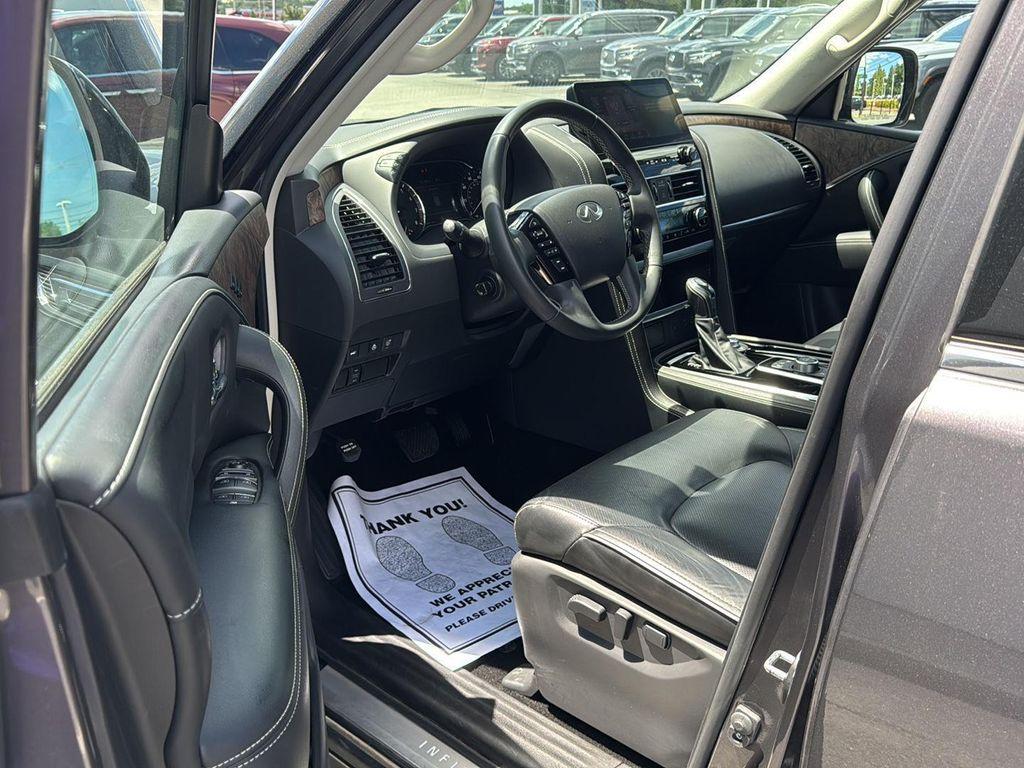 used 2024 INFINITI QX80 car, priced at $55,600