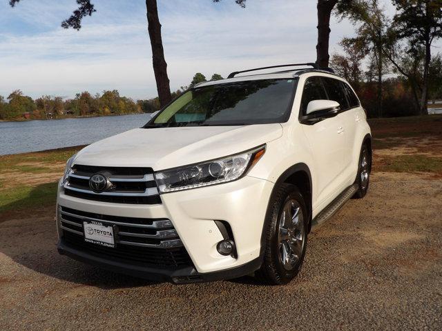 used 2018 Toyota Highlander car, priced at $24,596