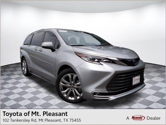 used 2022 Toyota Sienna car, priced at $39,996