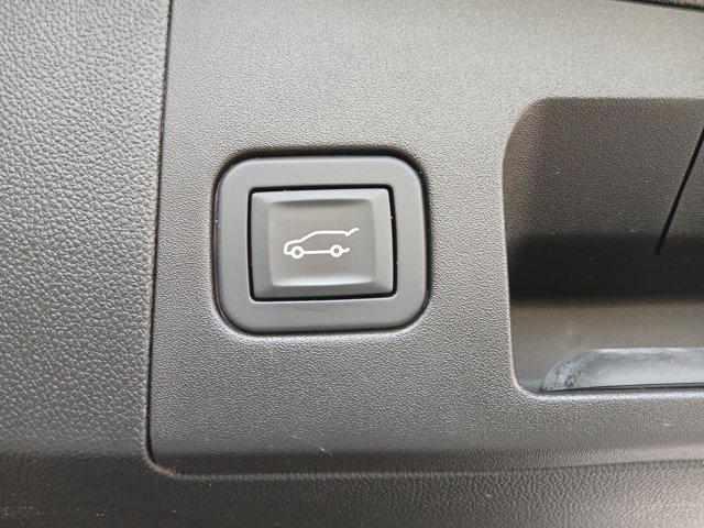 used 2018 Cadillac XT5 car, priced at $22,488