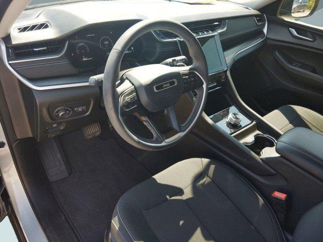 used 2024 Jeep Grand Cherokee car, priced at $25,876