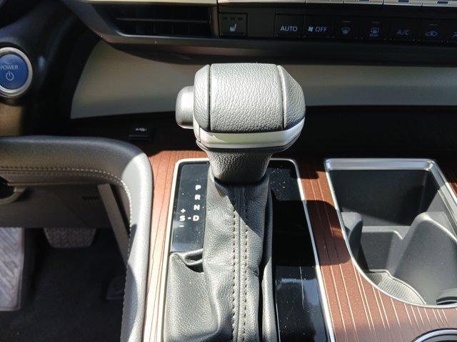 used 2024 Toyota Sienna car, priced at $43,598