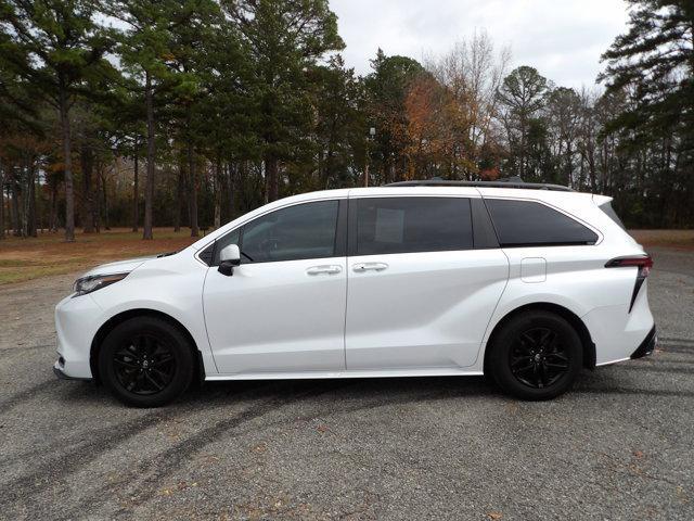 used 2023 Toyota Sienna car, priced at $36,298