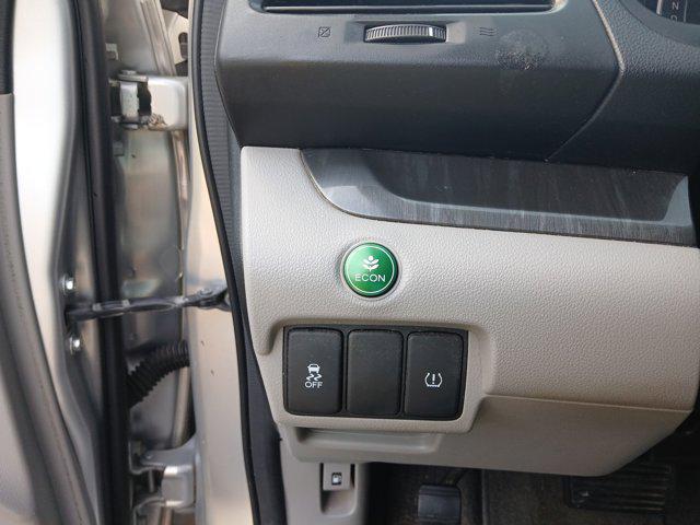 used 2014 Honda CR-V car, priced at $8,999