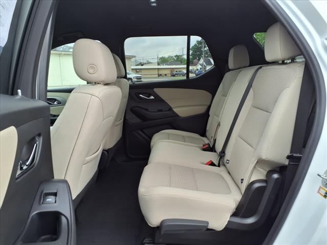 used 2022 Chevrolet Traverse car, priced at $33,495