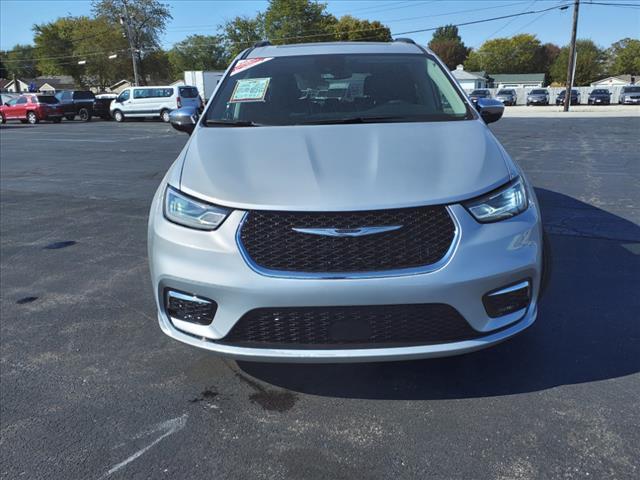 used 2023 Chrysler Pacifica car, priced at $39,995