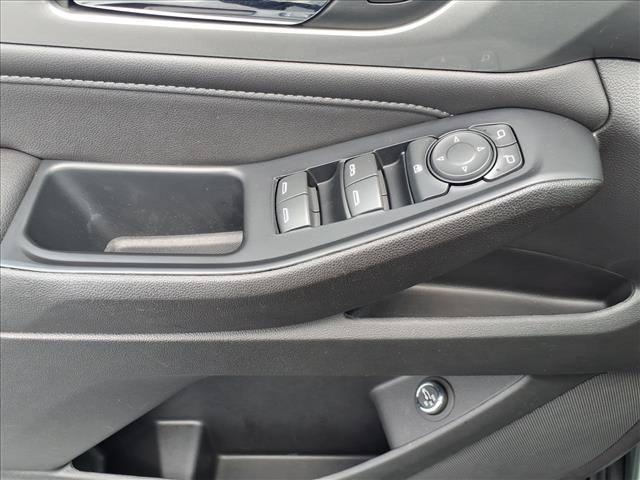 used 2023 Chevrolet Traverse car, priced at $33,495