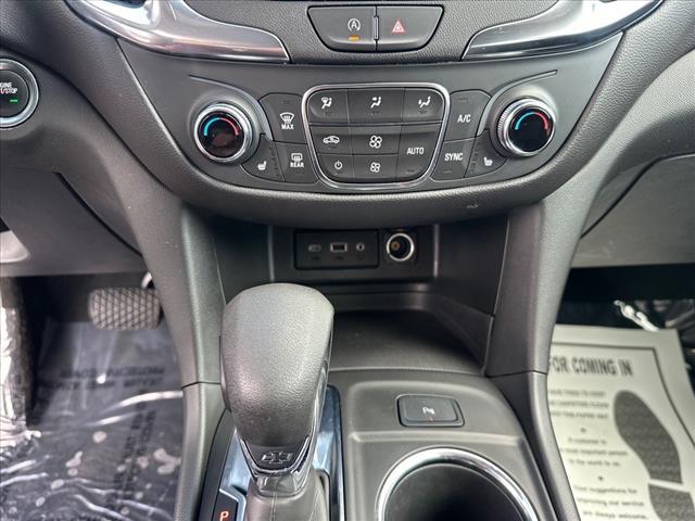 used 2022 Chevrolet Equinox car, priced at $24,995