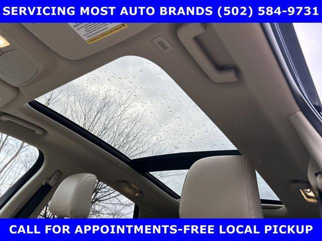 used 2024 Ford Edge car, priced at $30,950