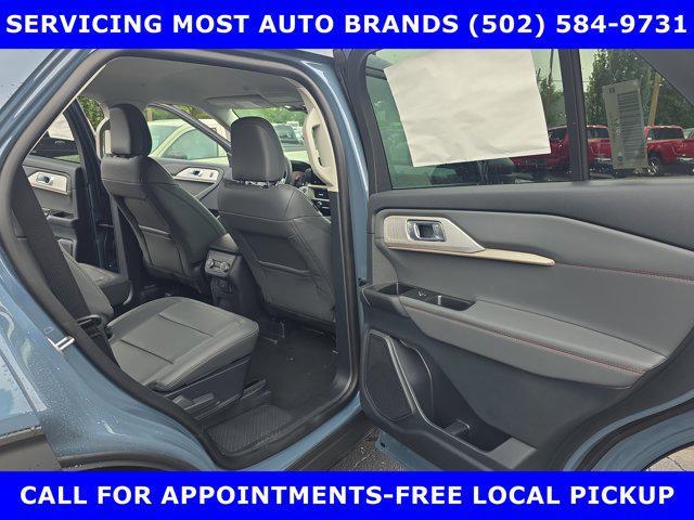 new 2025 Ford Explorer car, priced at $44,077