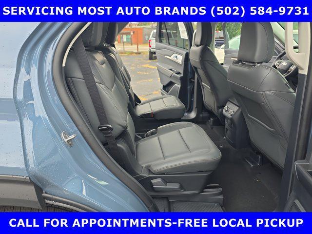 new 2025 Ford Explorer car, priced at $44,077
