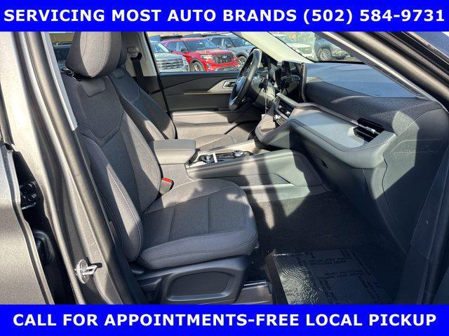 new 2026 Ford Explorer car, priced at $40,887