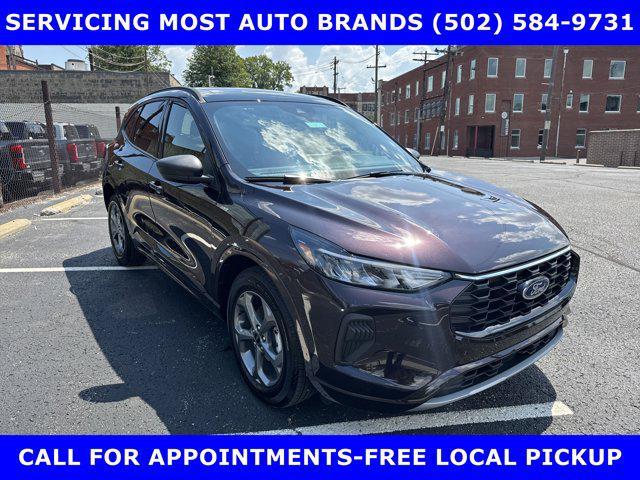 used 2023 Ford Escape car, priced at $28,950