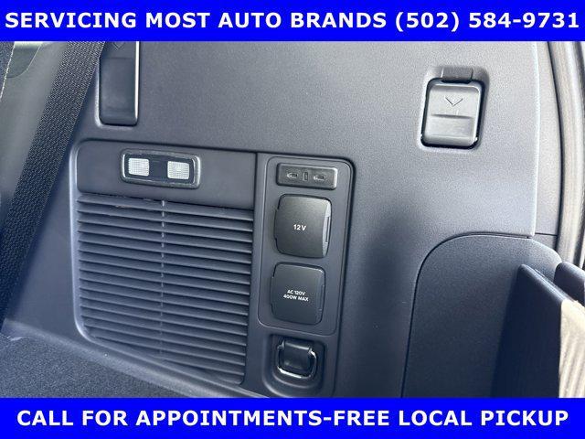 new 2025 Ford Expedition car, priced at $74,984