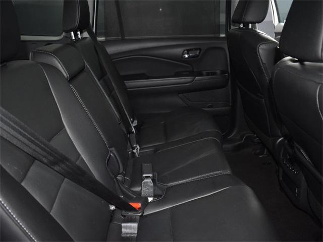 used 2021 Honda Pilot car, priced at $25,500