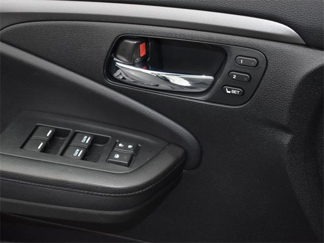 used 2021 Honda Pilot car, priced at $25,500