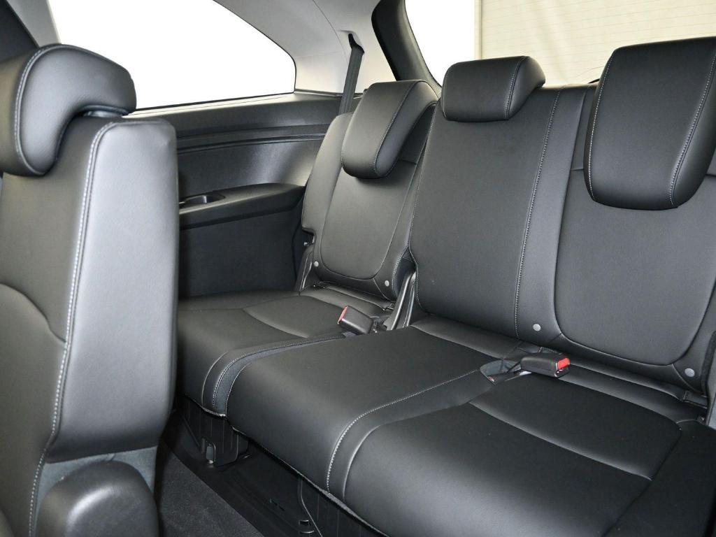 used 2025 Honda Odyssey car, priced at $43,000