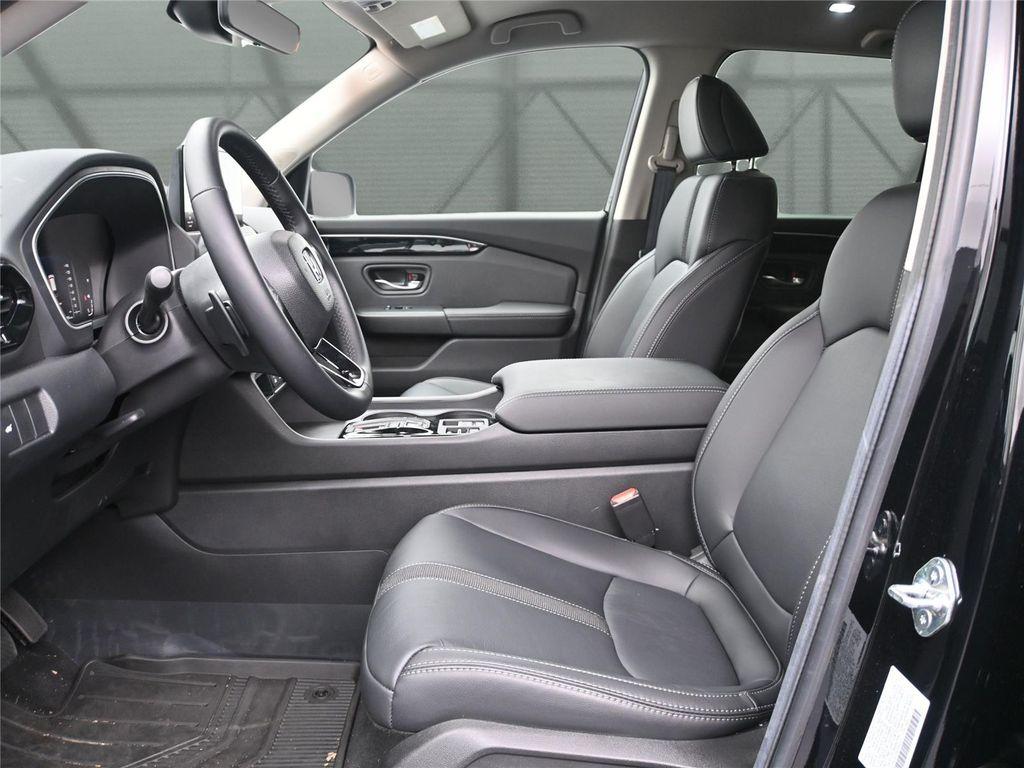 used 2026 Honda Passport car, priced at $45,700