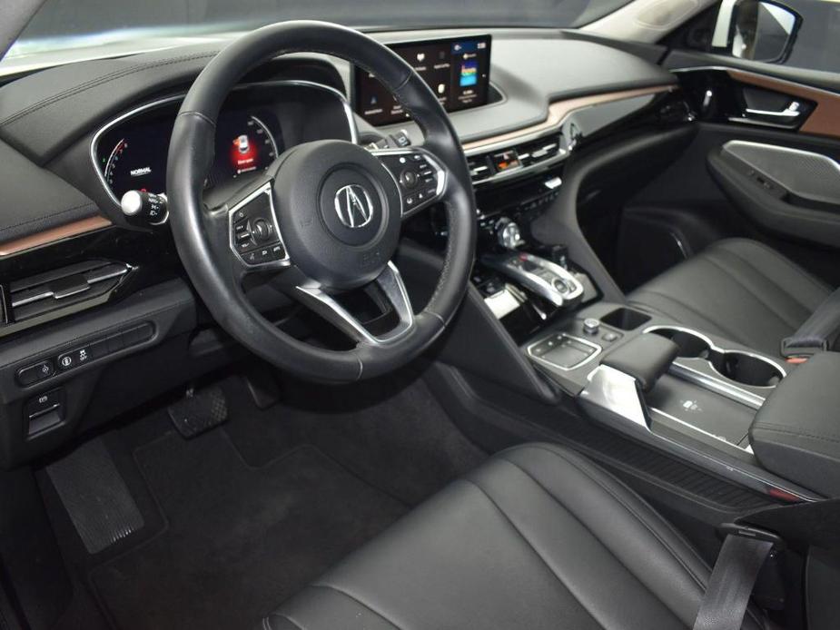 used 2022 Acura MDX car, priced at $31,000