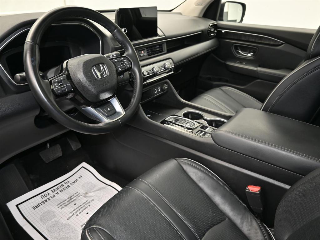 used 2023 Honda Pilot car, priced at $44,000