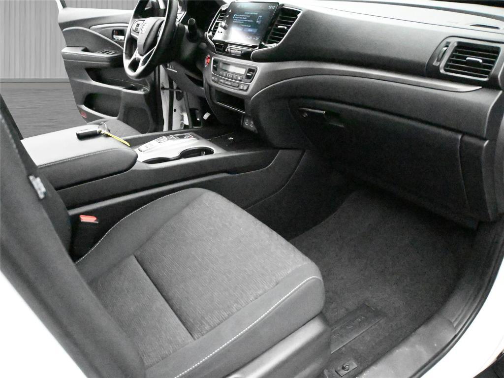 used 2024 Honda Ridgeline car, priced at $32,500