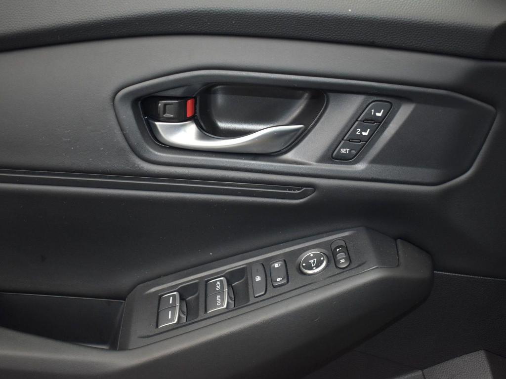 new 2024 Honda Accord Hybrid car, priced at $36,090