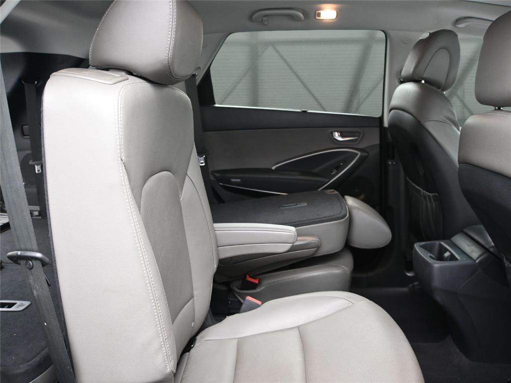 used 2019 Hyundai Santa Fe XL car, priced at $16,500