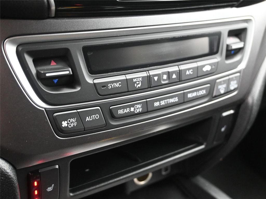 used 2022 Honda Pilot car, priced at $25,200