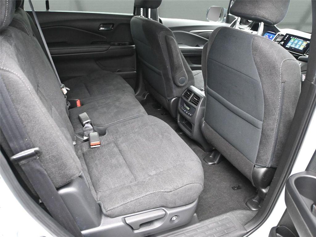 used 2022 Honda Pilot car, priced at $25,200