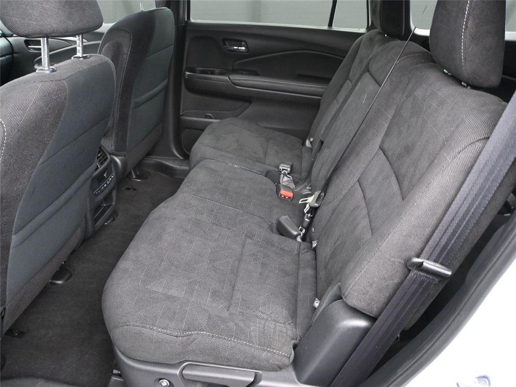 used 2022 Honda Pilot car, priced at $25,200