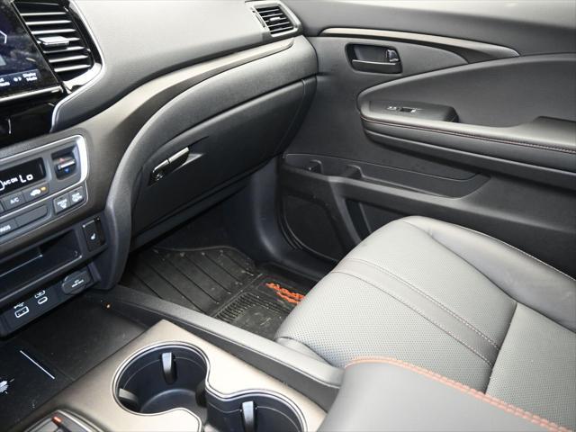 used 2025 Honda Ridgeline car, priced at $43,500