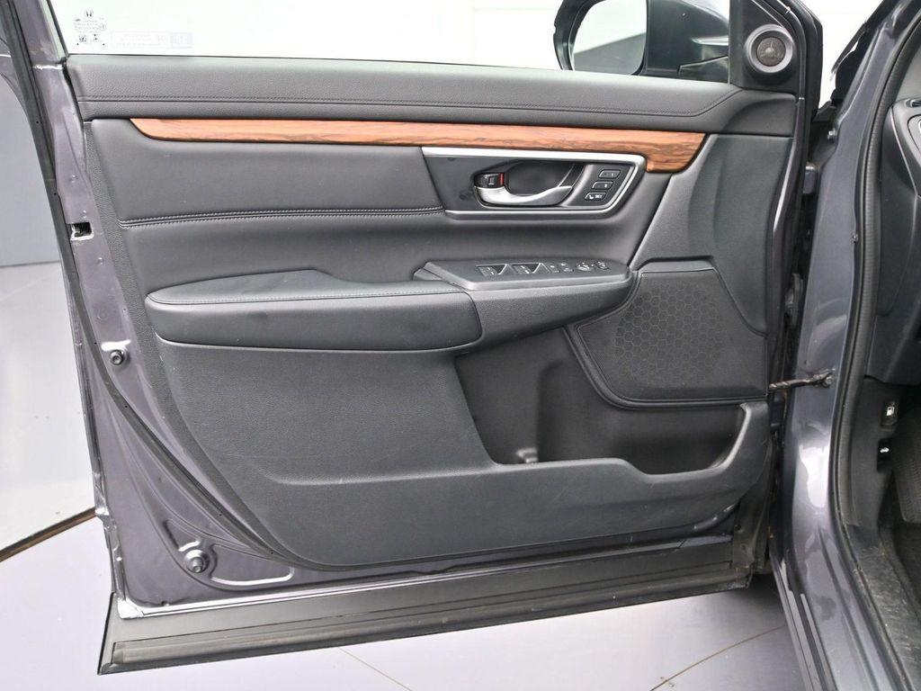 used 2022 Honda CR-V car, priced at $27,000