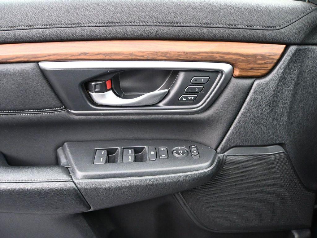 used 2022 Honda CR-V car, priced at $27,000