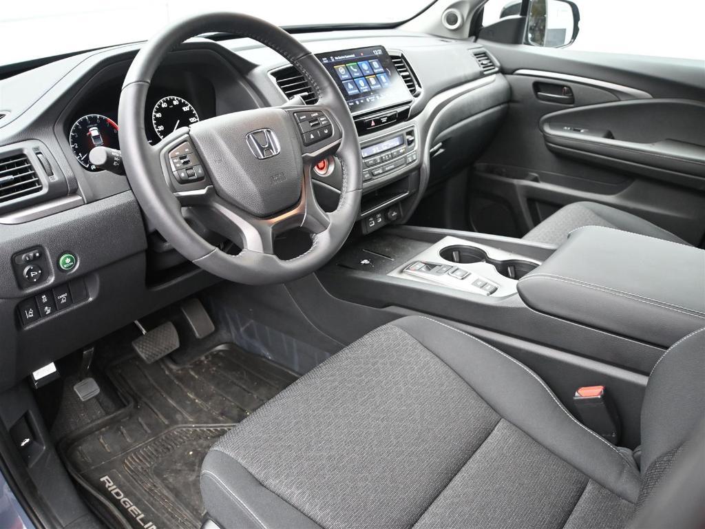 used 2025 Honda Ridgeline car, priced at $37,900